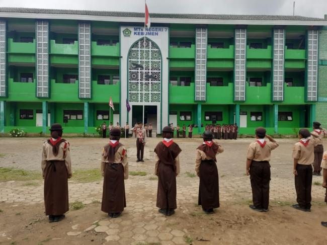 Pramuka Pangkalan MTsN 7 Kebumen Gelar Persami Dalam Rangka Alih Golongan 