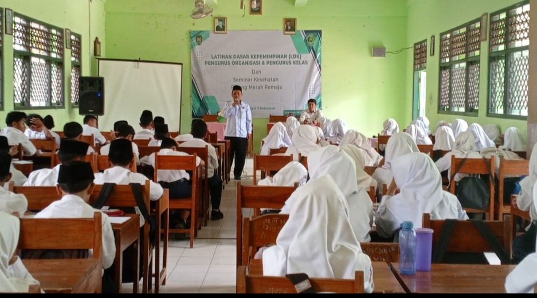 Bentuk Pemimpin Berkarakter Islam, MTsN 7 Kebumen Gelar LDK