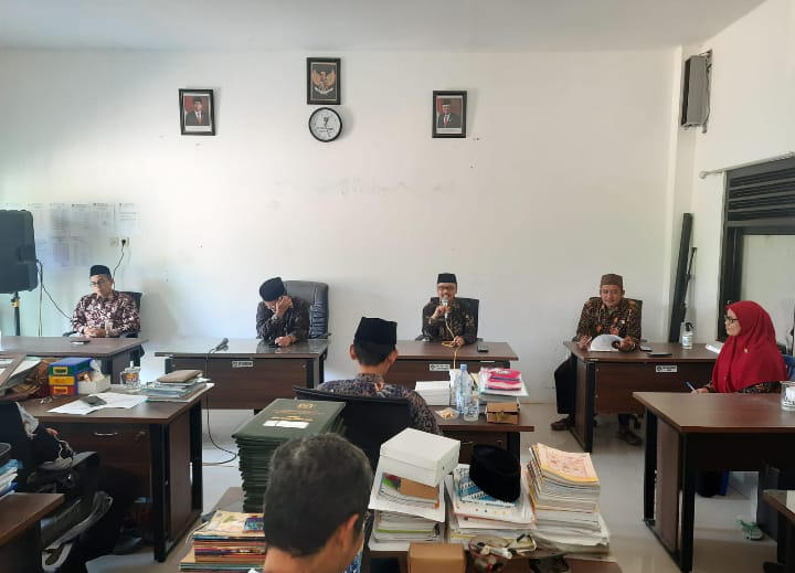 Pelepasan Purna Tugas  Guru Bimbingan Konseling MTsN 7 Kebumen